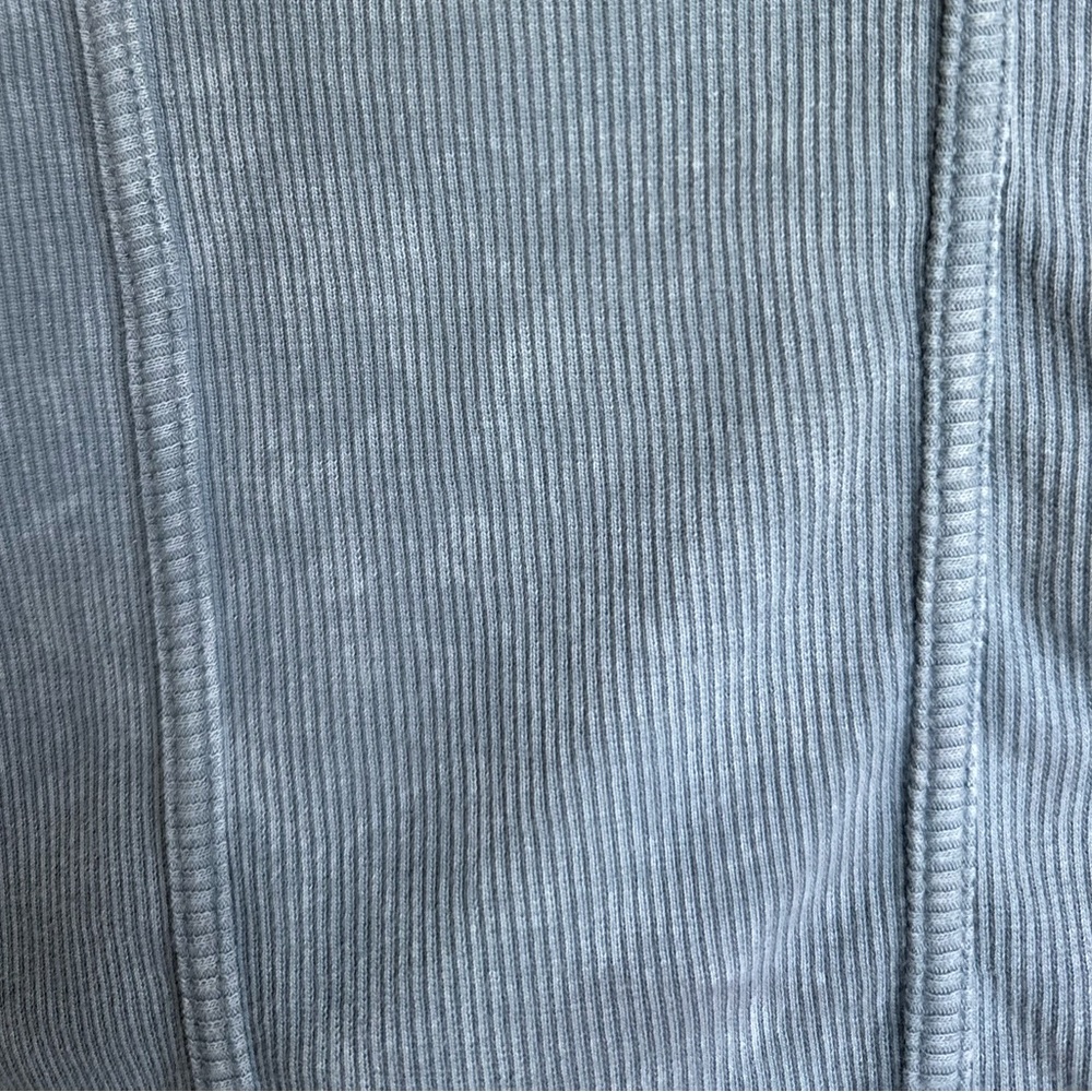 H&M DIVIDED Ribbed Light Blue Top - Picture 3 of 4